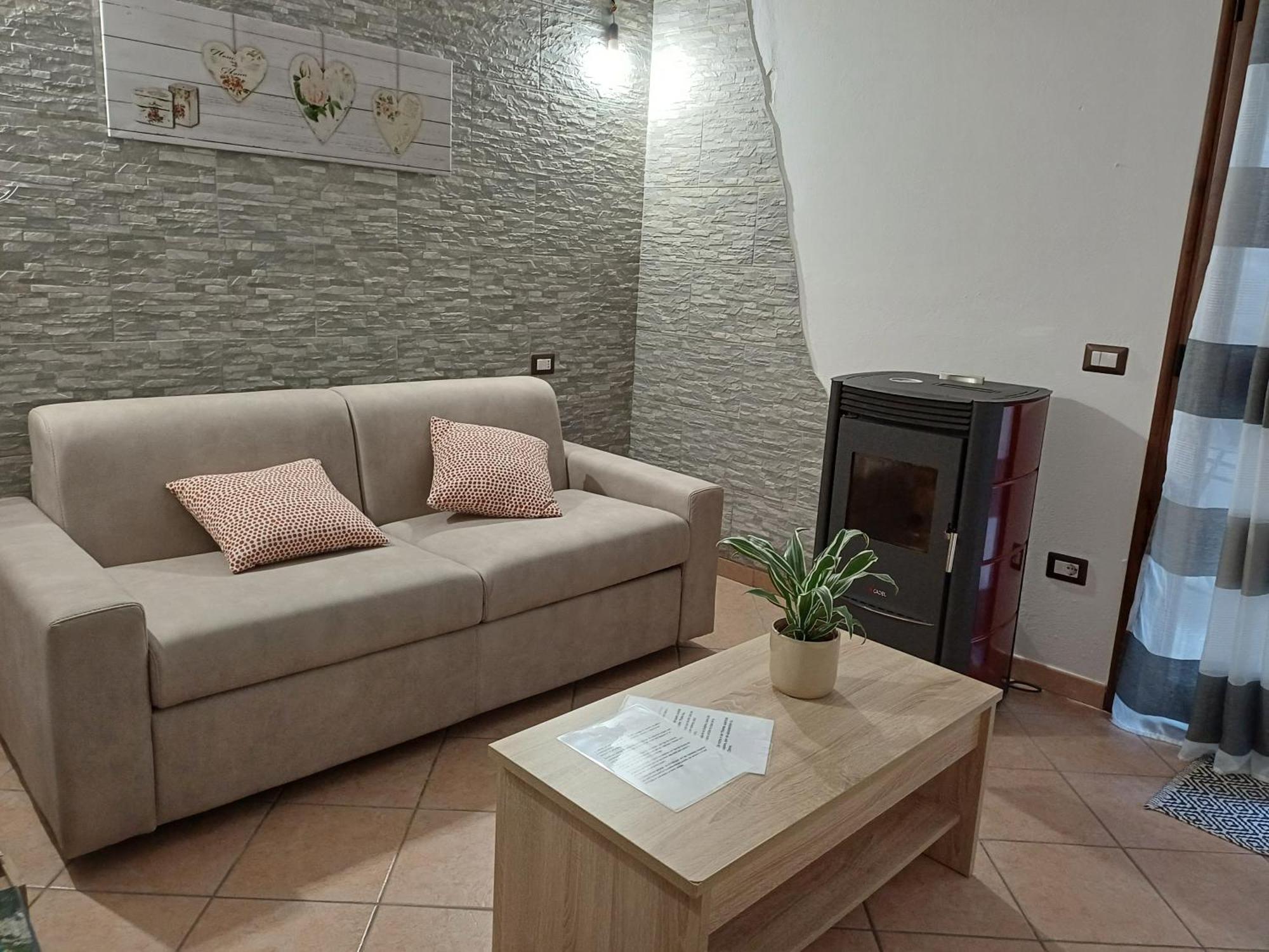 La Dependance Di Andreina Apartment เบาเนย์ ภายนอก รูปภาพ